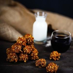 KAYISILI CEVİZLİ SPESİYAL KURABİYE 1000 GR